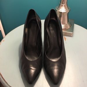 Classic Black Pump by B. Makowsky 9.5M